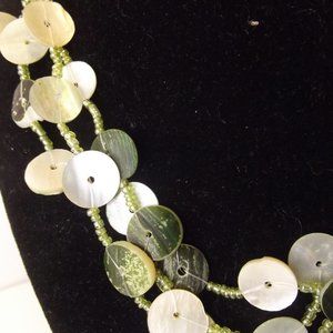 Green Shell Necklace & Bracelet Set